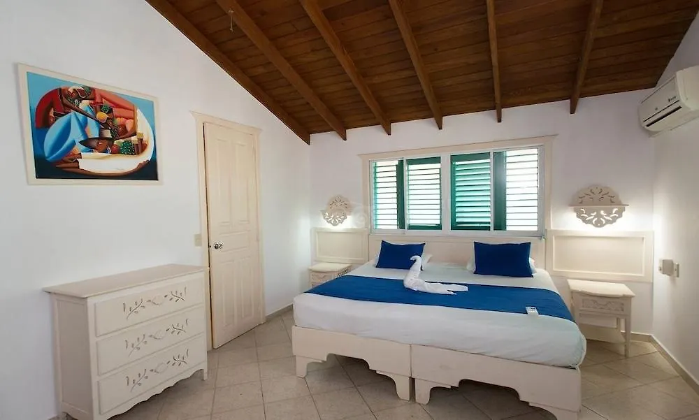 Villa Chiara Las Terrenas Aparthotel